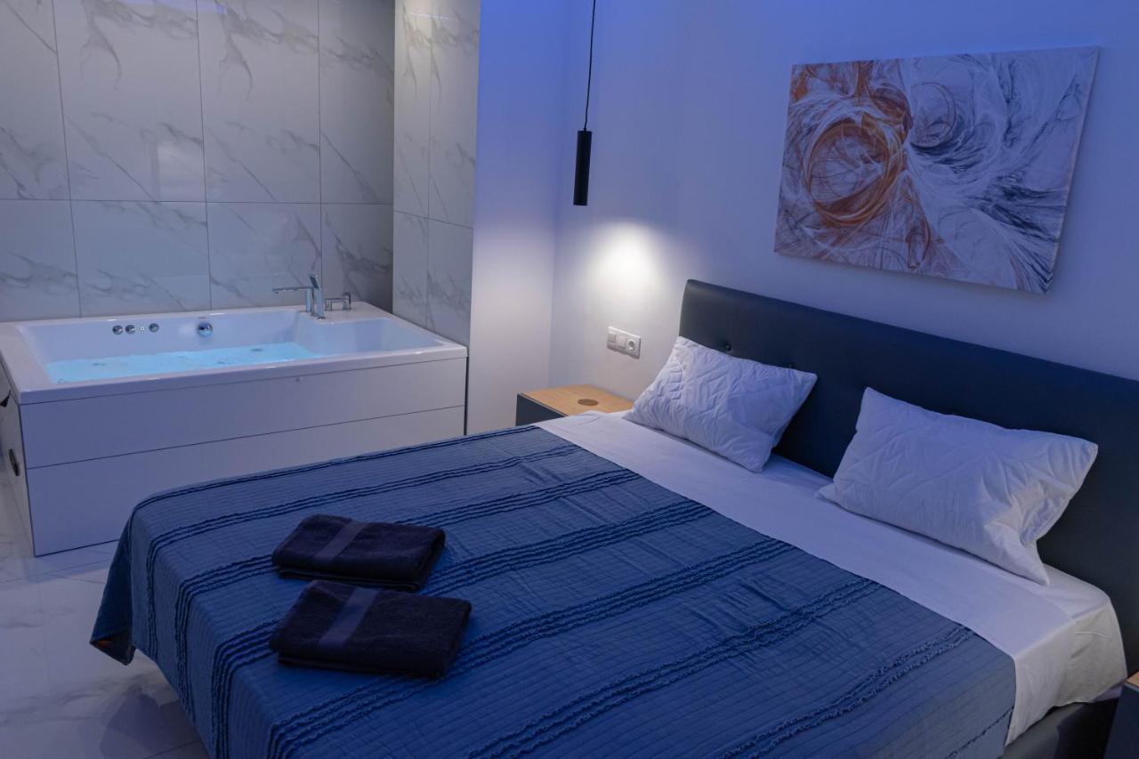 Athens Jacuzzi Apartment Eksteriør billede